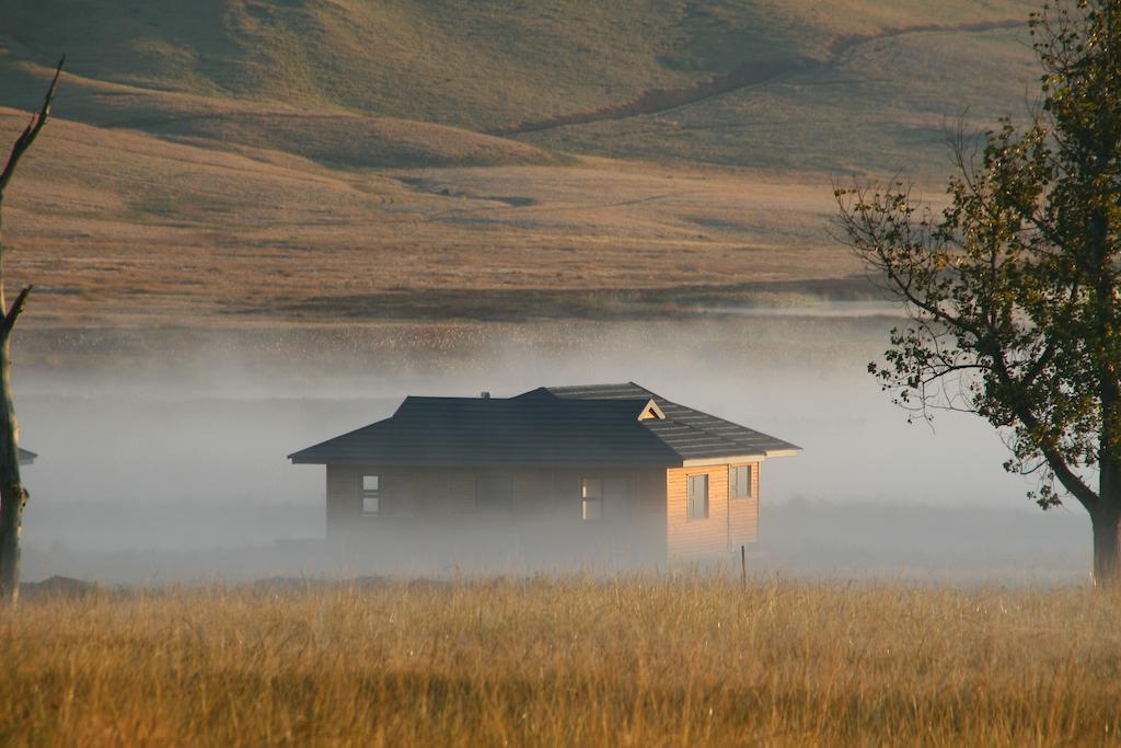 Sani Valley Nature Lodges Himeville Room photo